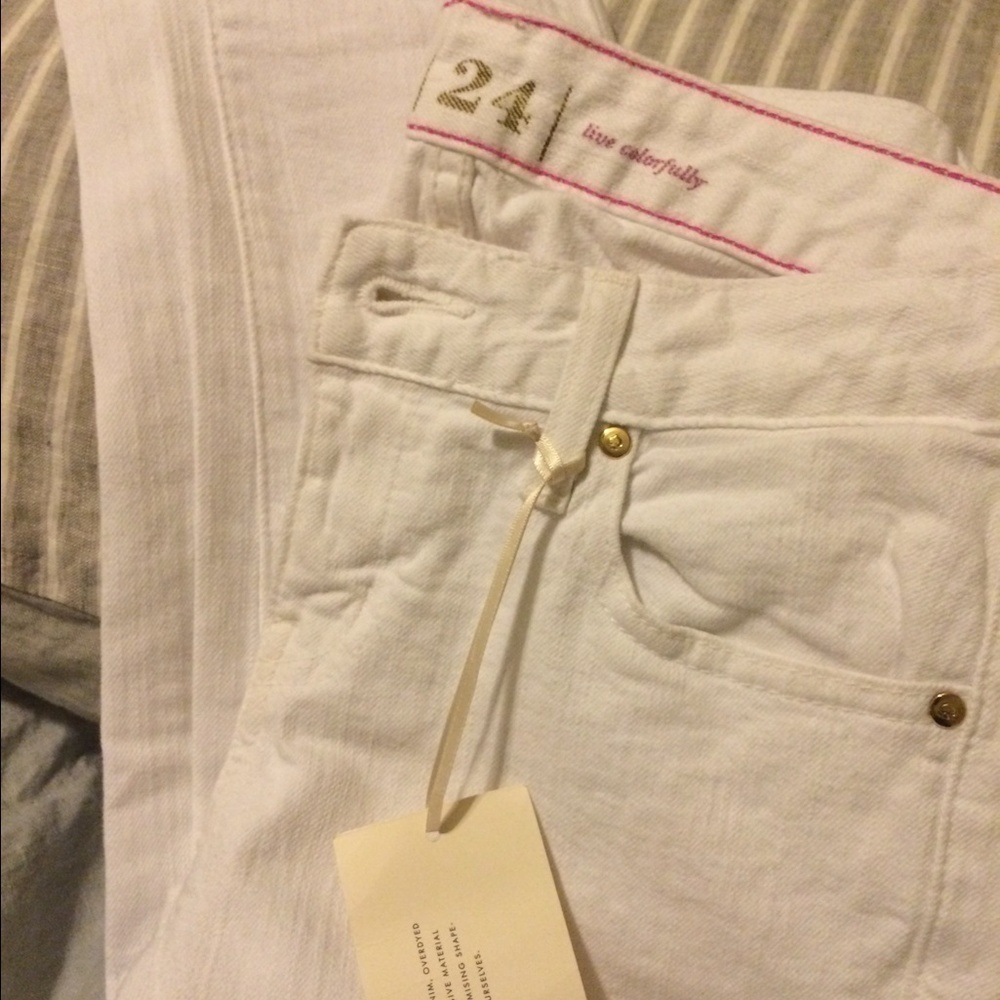 New - white street jean by Kate Spade - Picture 3 of 4